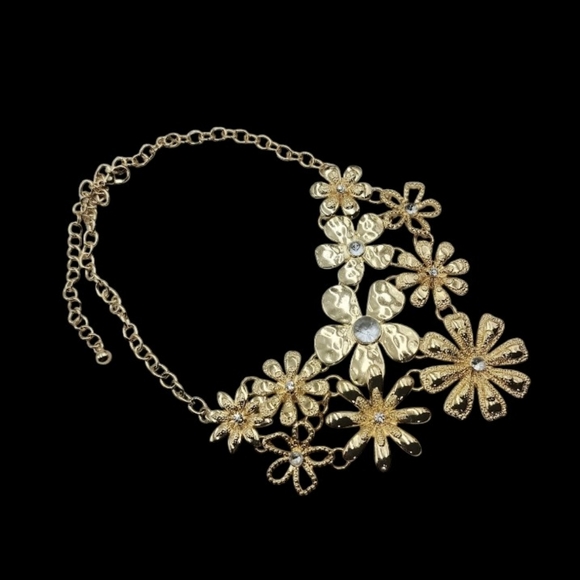 Gold Plated Floral Statement Necklace/Choker - Picture 2 of 9